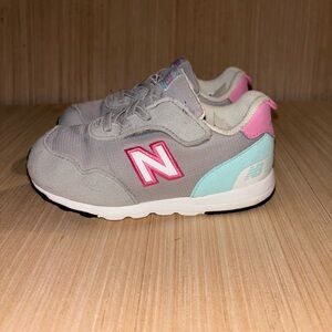 SOLD!!!New Balance 515 Girls